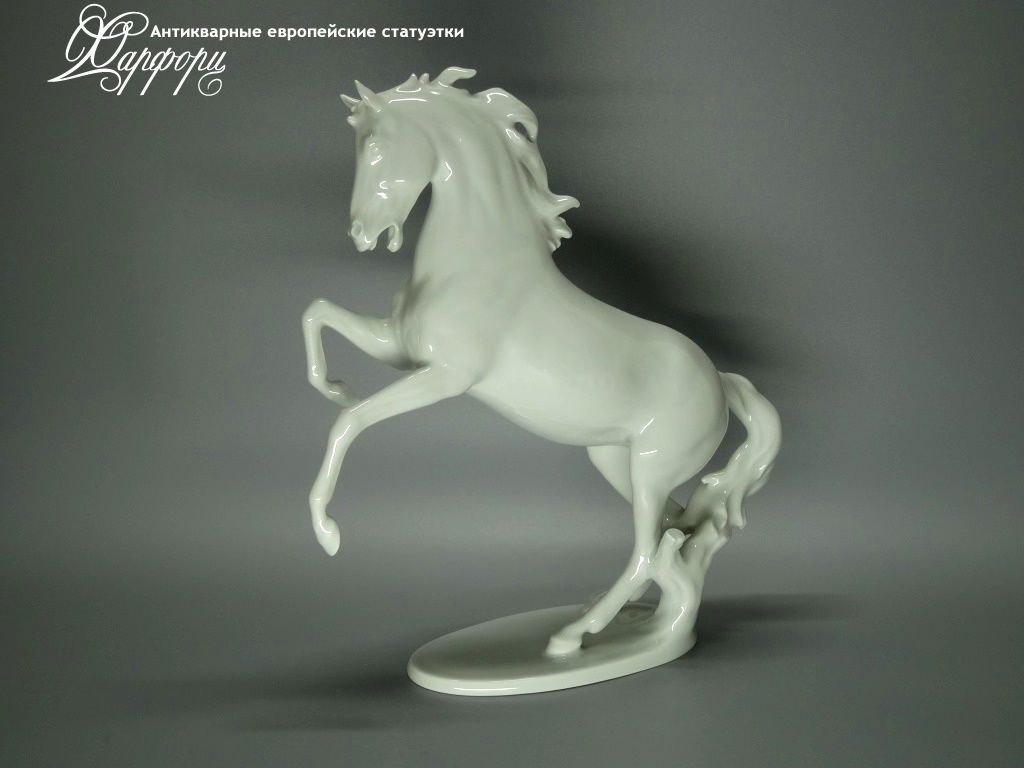 Купить фарфоровые статуэтки Alka Kunst, Конь на дыбах, Германия